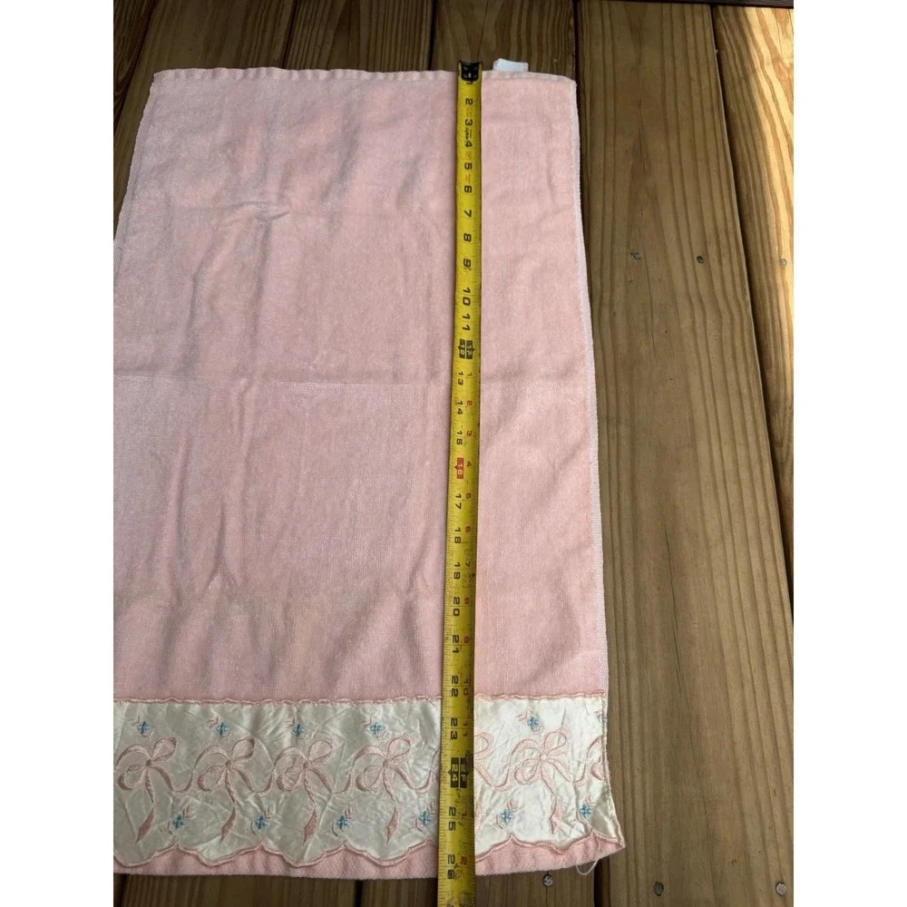 VTG 90s Peach Bow Ribbon Embroidery Satin Hand Towel Wash Cloth Cottag